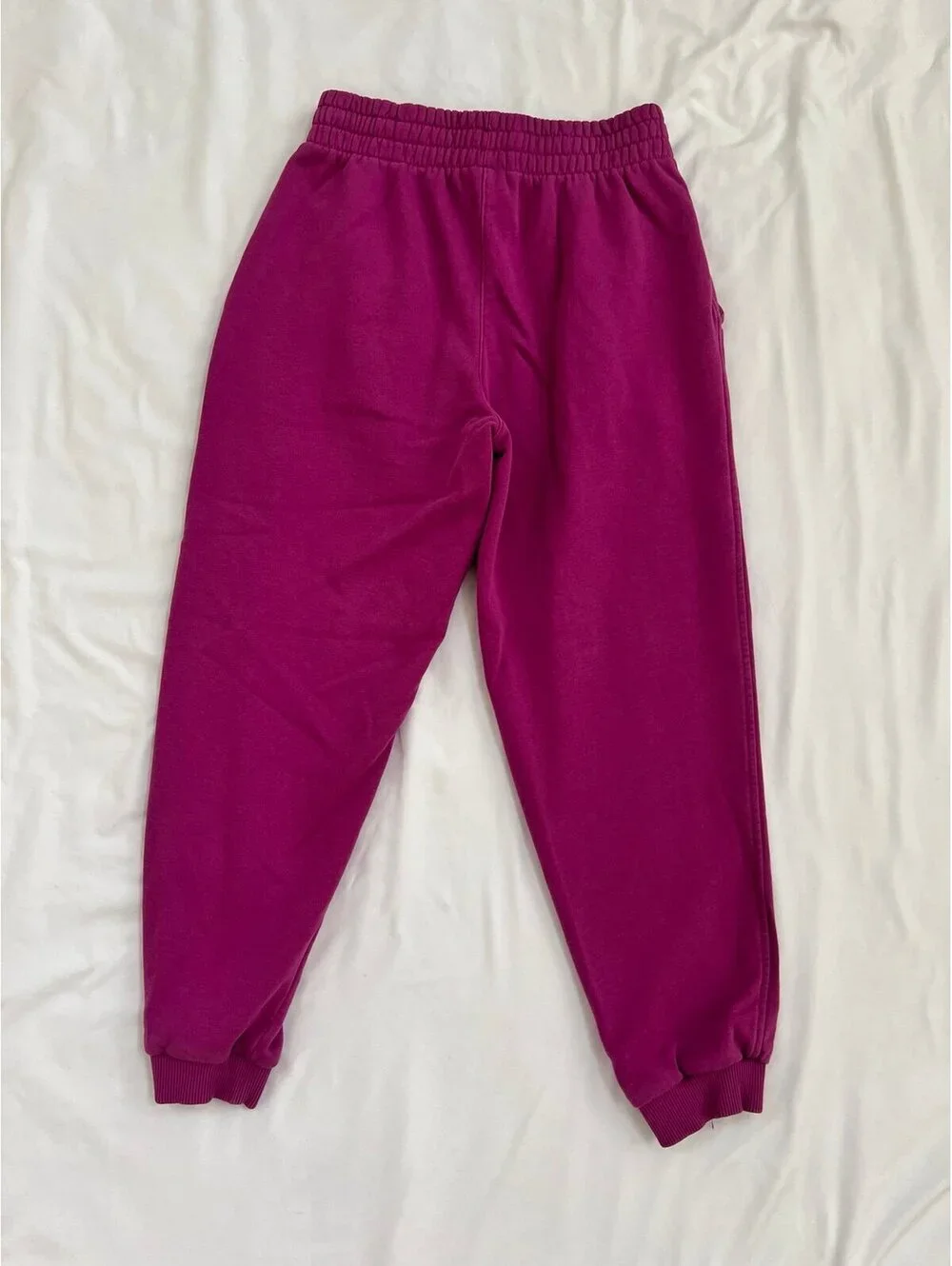 Nike big kids size large hot fuchsia club fleece loose sweatpants